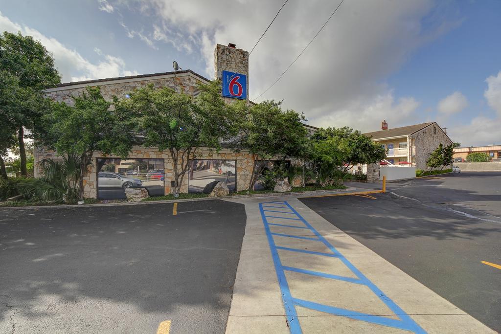 Motel 6-San Antonio, Tx - Northwest Medical Center Экстерьер фото