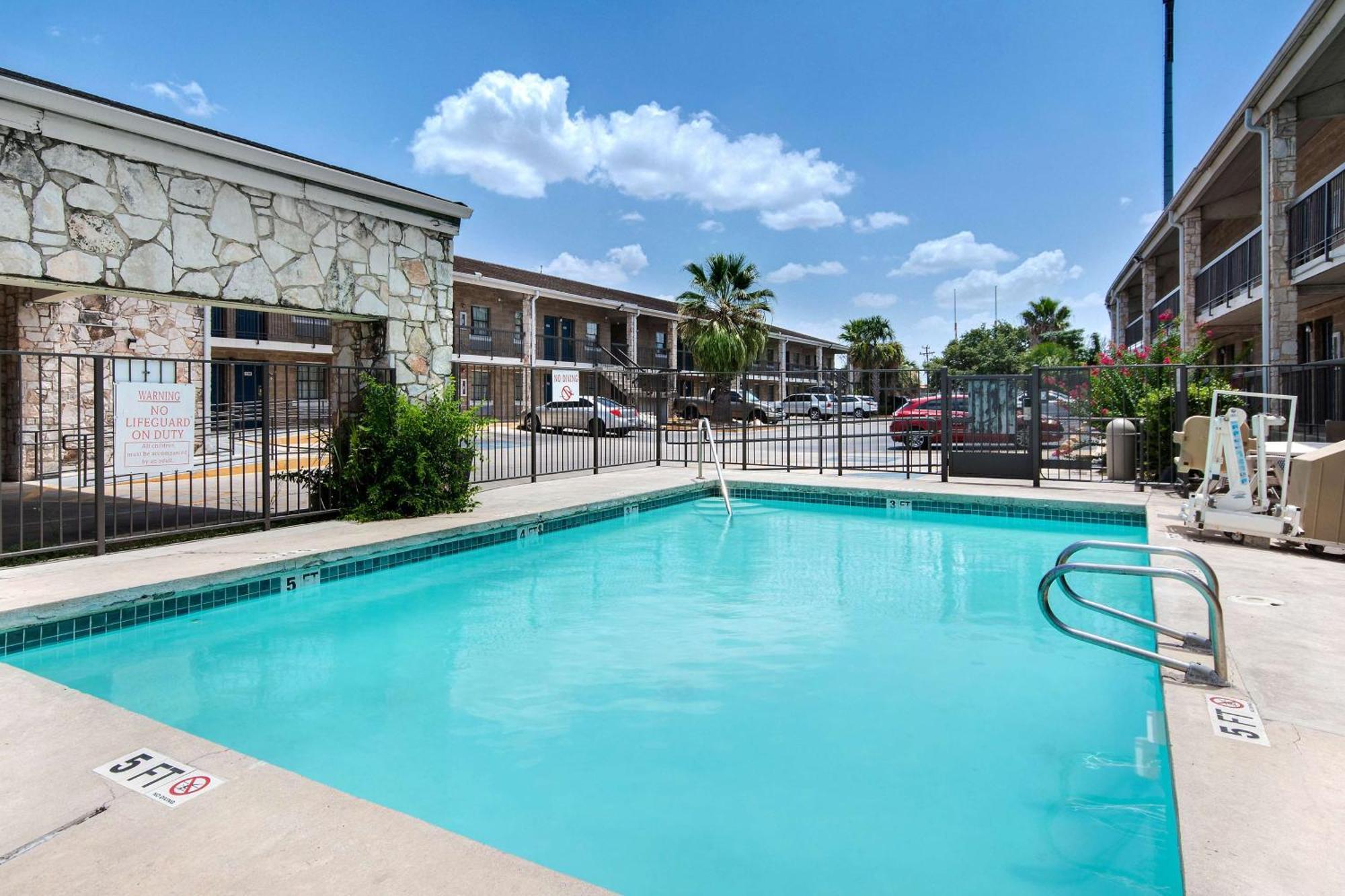 Motel 6-San Antonio, Tx - Northwest Medical Center Экстерьер фото